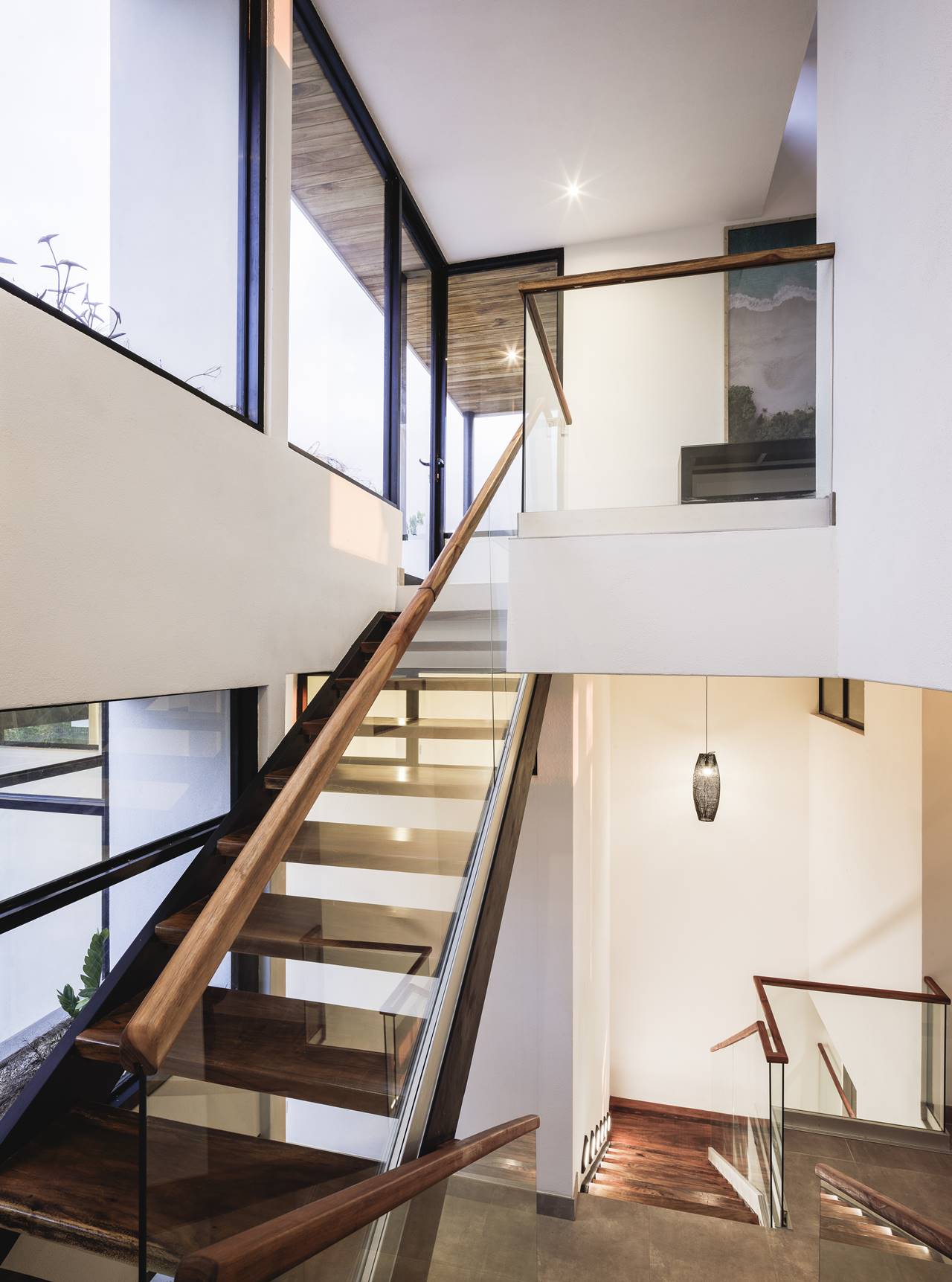 DOS CASAS BEACHFRONT CONDOMINIUM 007