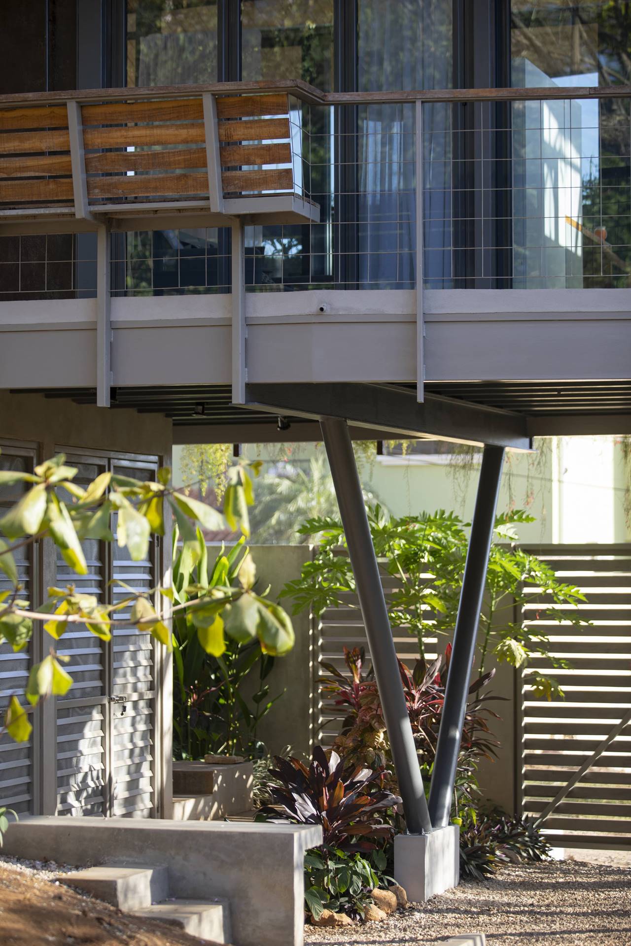 GARDEN HOUSE 030