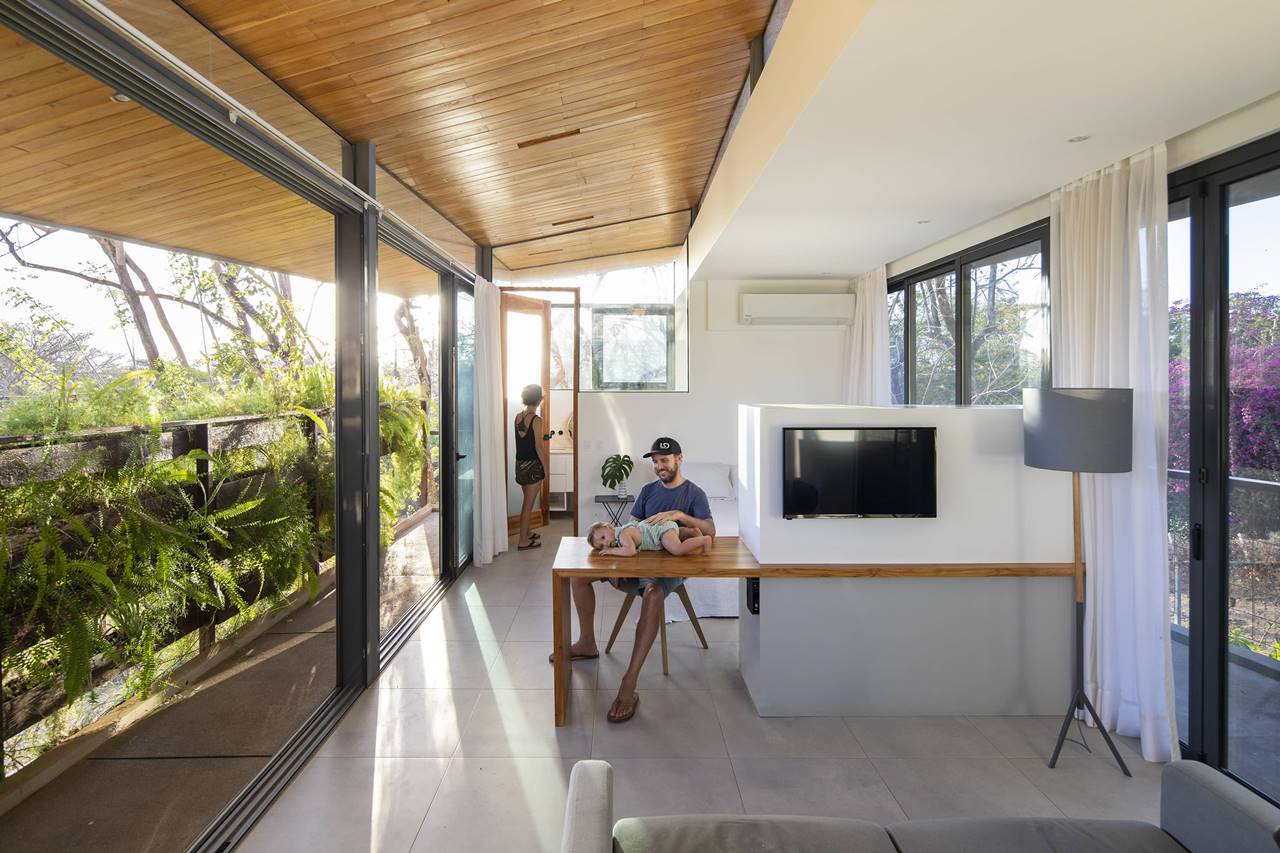 GARDEN HOUSE 032 ( PORTADA )
