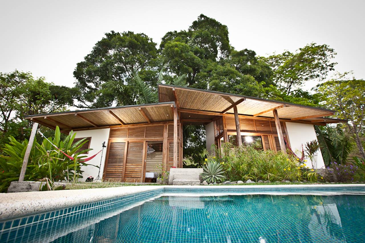 PARABOLOIDE HOUSE 001