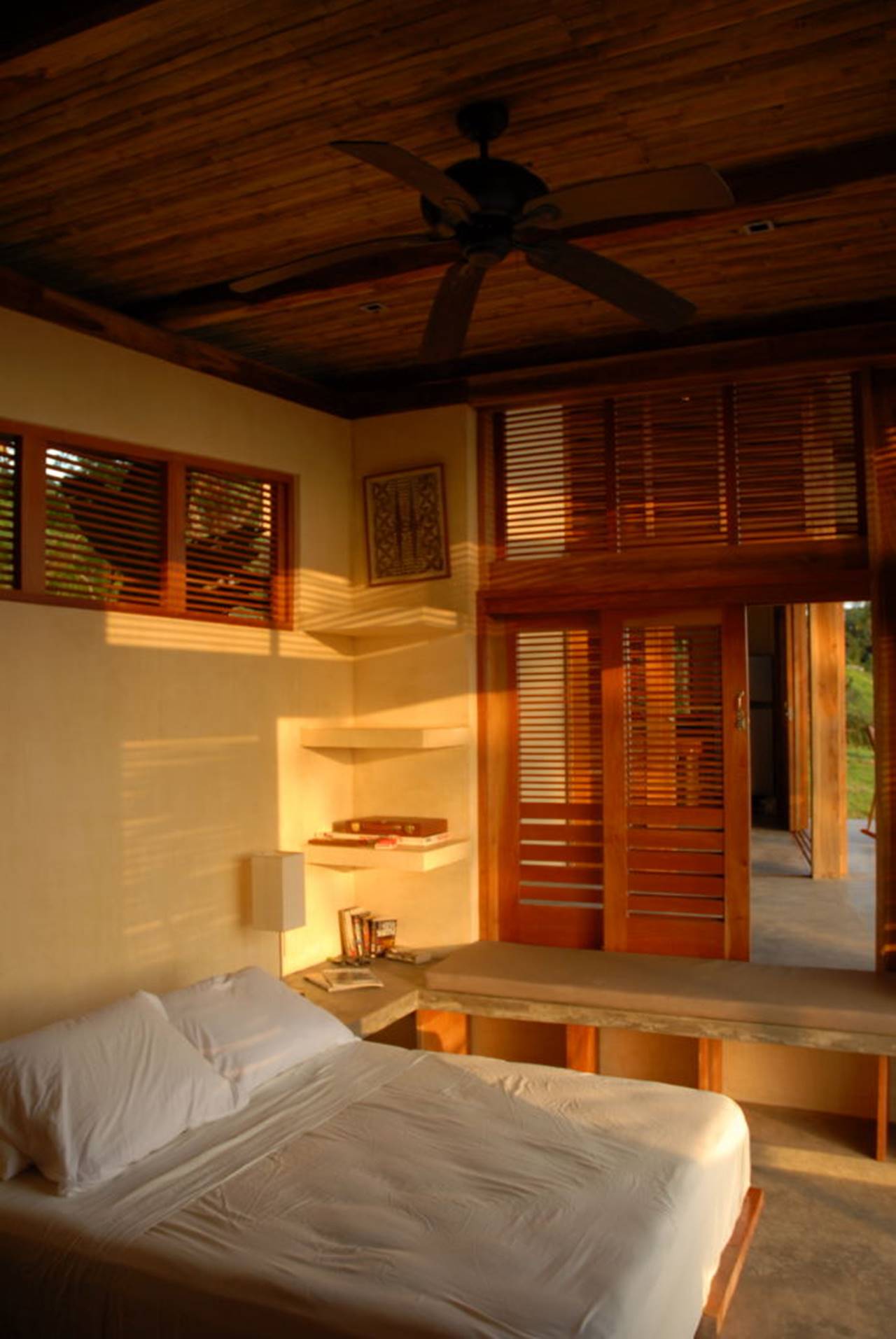 PARABOLOIDE HOUSE 007