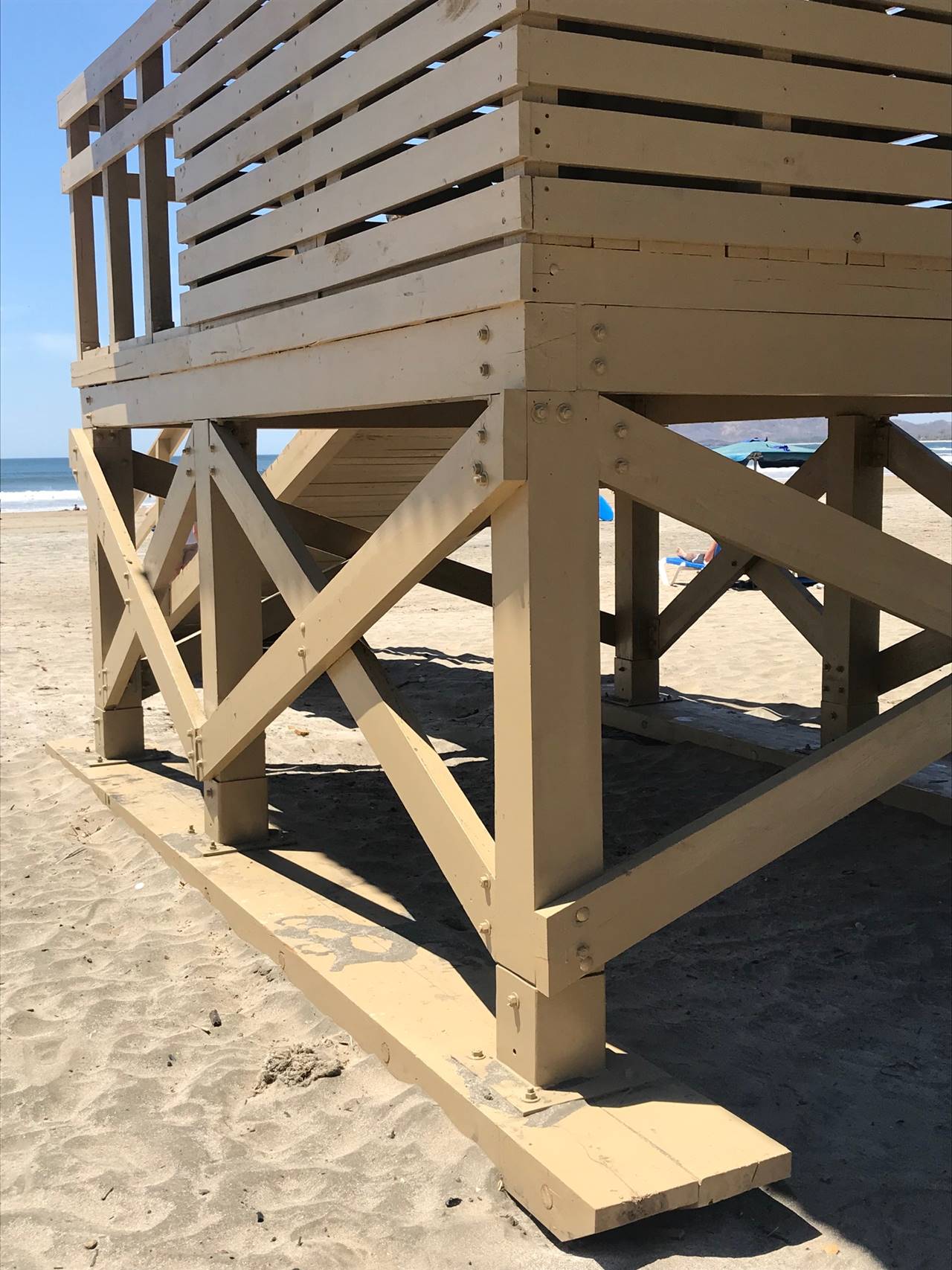 TAMARINDO LIFEGUARD TOWER 004