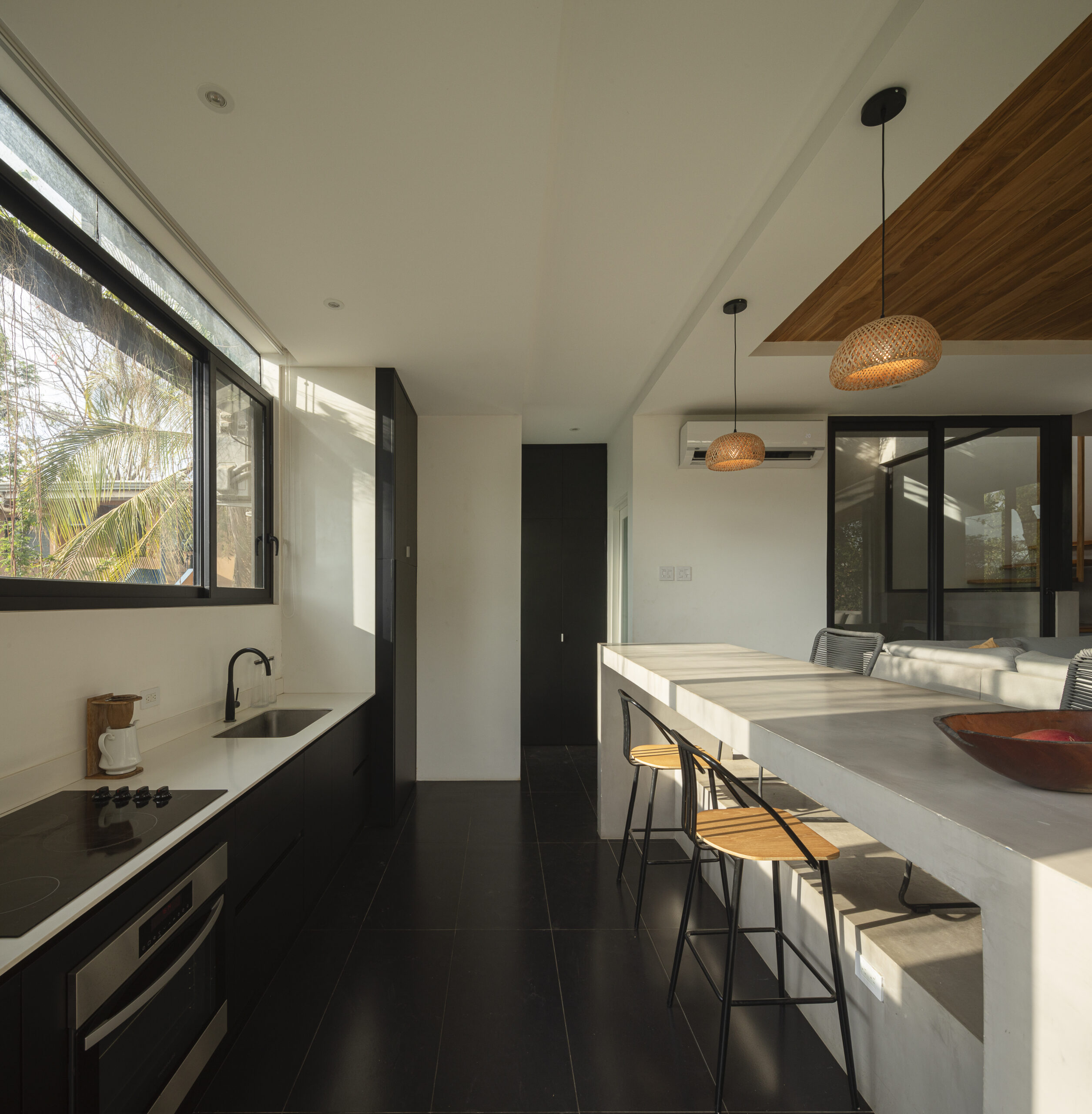 House by the Tree_18